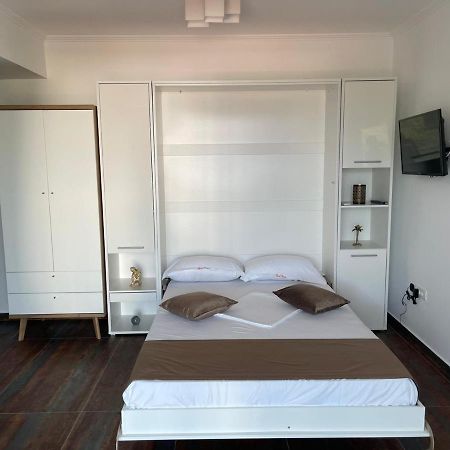 Studio Hotel Victor 501 Mamaia Exterior photo
